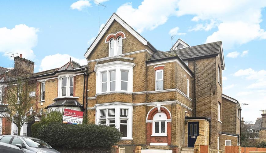 £625,000 to £625,000 Muswell Road for sale in Muswell Hill N10 Kinleigh Folkard and Hayward