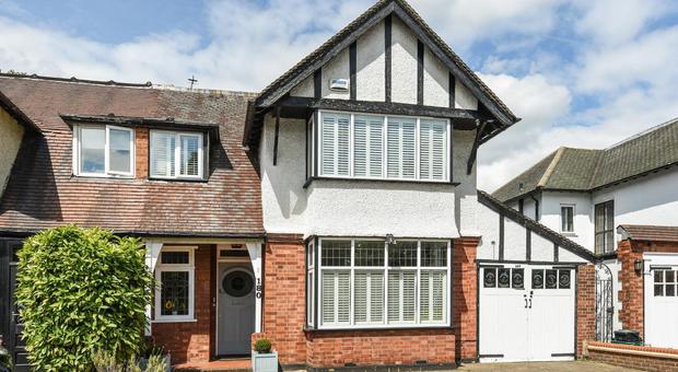 Kent House Road Beckenham Br3 4 Bedroom House For Sale Kent House Road Beckenham Br3 4 Bedroom House For Sale