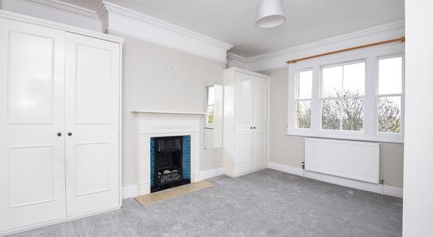 2 Bedroom Flat To Rent In Wimbledon Park Road Southfields