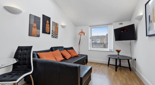 1 Bedroom Flat To Rent In Cowleaze Road Kingston Upon