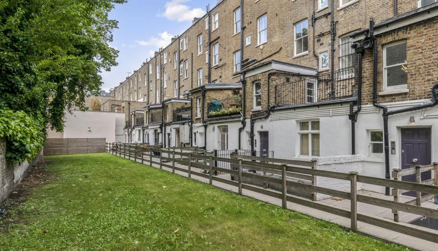 Photo of Fulham Road