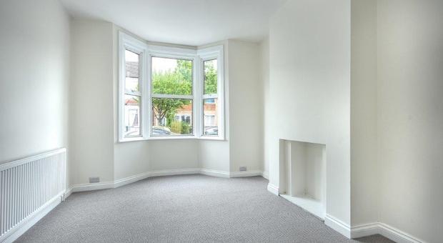 4 Bedroom House To Rent In Dundee Road London Se25 Let