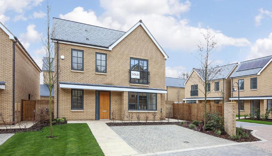 4 bedroom House for sale in Sydenham SE26 REF 2231771 (Under offer)